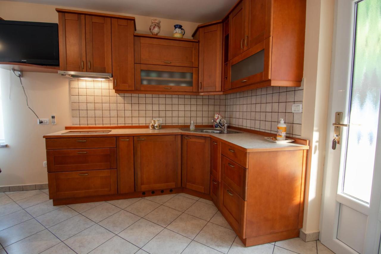 Guest House Kocanija Ilirska Bistrica Exteriér fotografie
