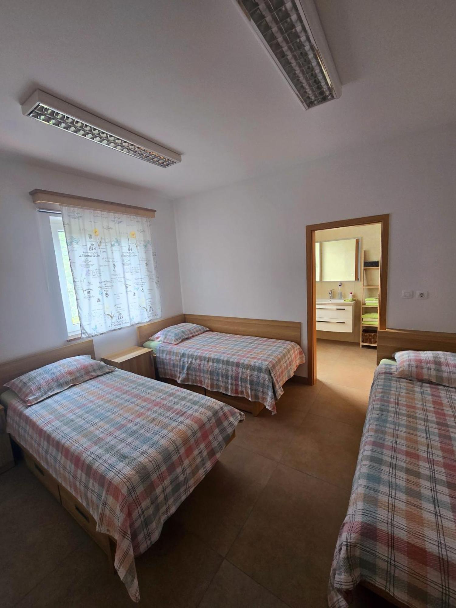 Guest House Kocanija Ilirska Bistrica Exteriér fotografie